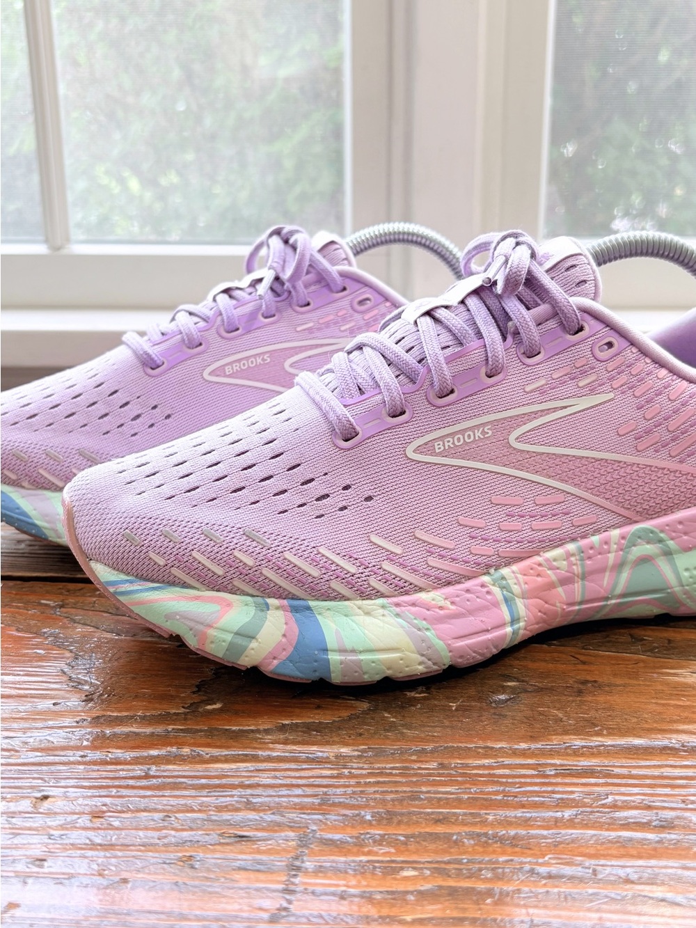 Brooks Glycerin 20 ‘Empower Her’ Women’s Running Shoe - Picture 9 of 15